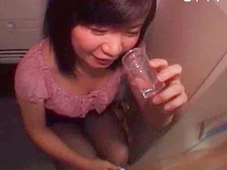 Japanese teen with upskirt swallows sperm in Tokyo XXX nippon