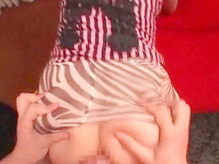 Japanese babe with XXX nippon butt sucks huge fuck rod.